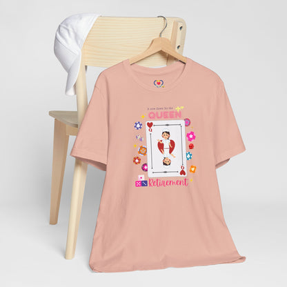 Queen in retirement Nurse T-shirt