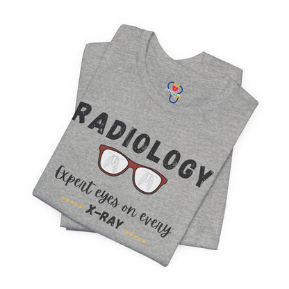 Expert eyes  Radiology T-shirt